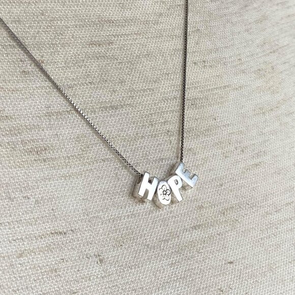 Sterling Silver 925 Dainty "HOPE" Nameplate Pendant Necklace 18.75" Box Chain - Picture 12 of 16